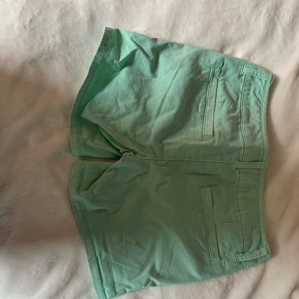 Shorts - Picture 2 of 4